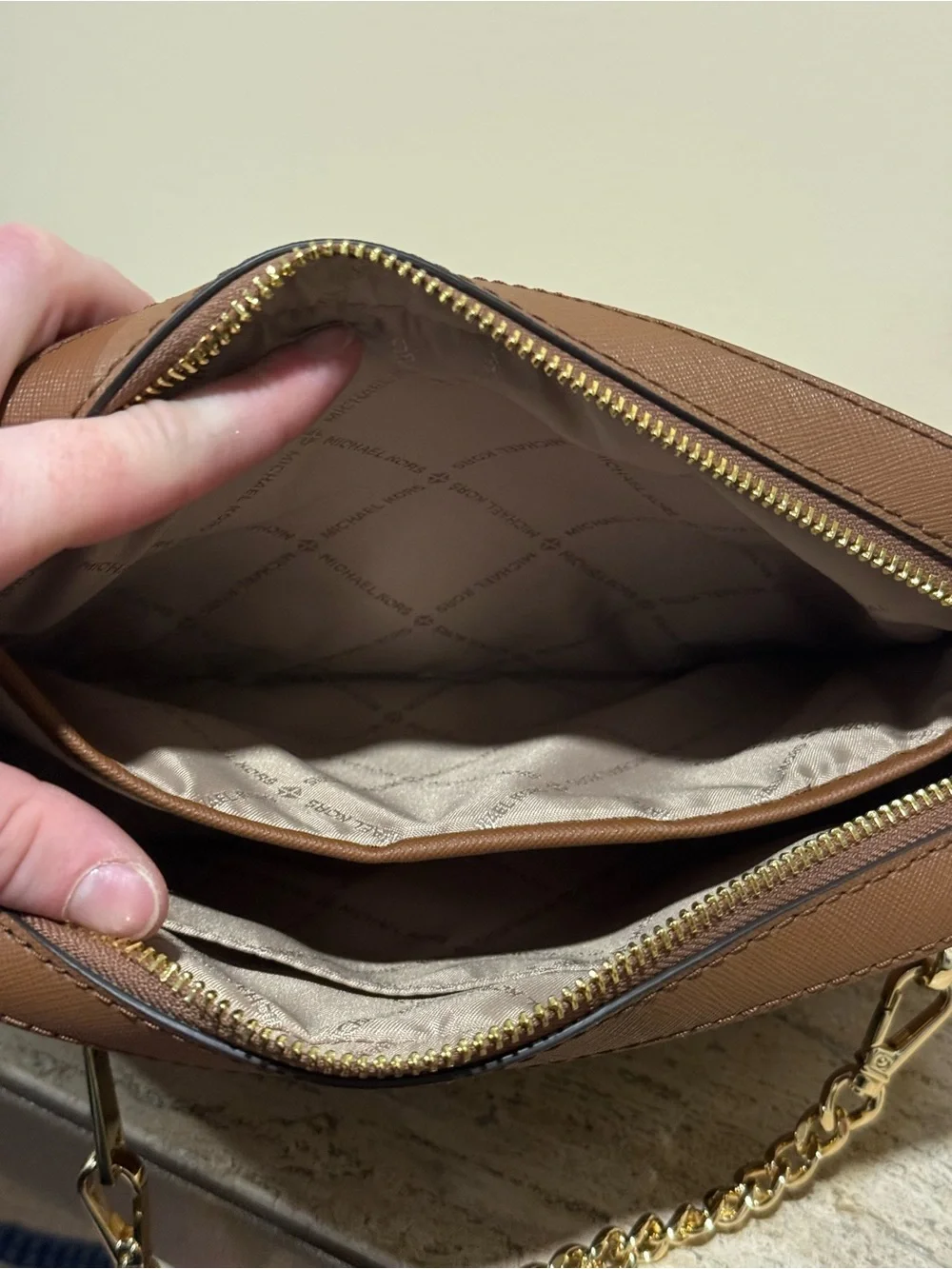 Michael Kors Jet Set Saffiano Leather Crossbody Bag